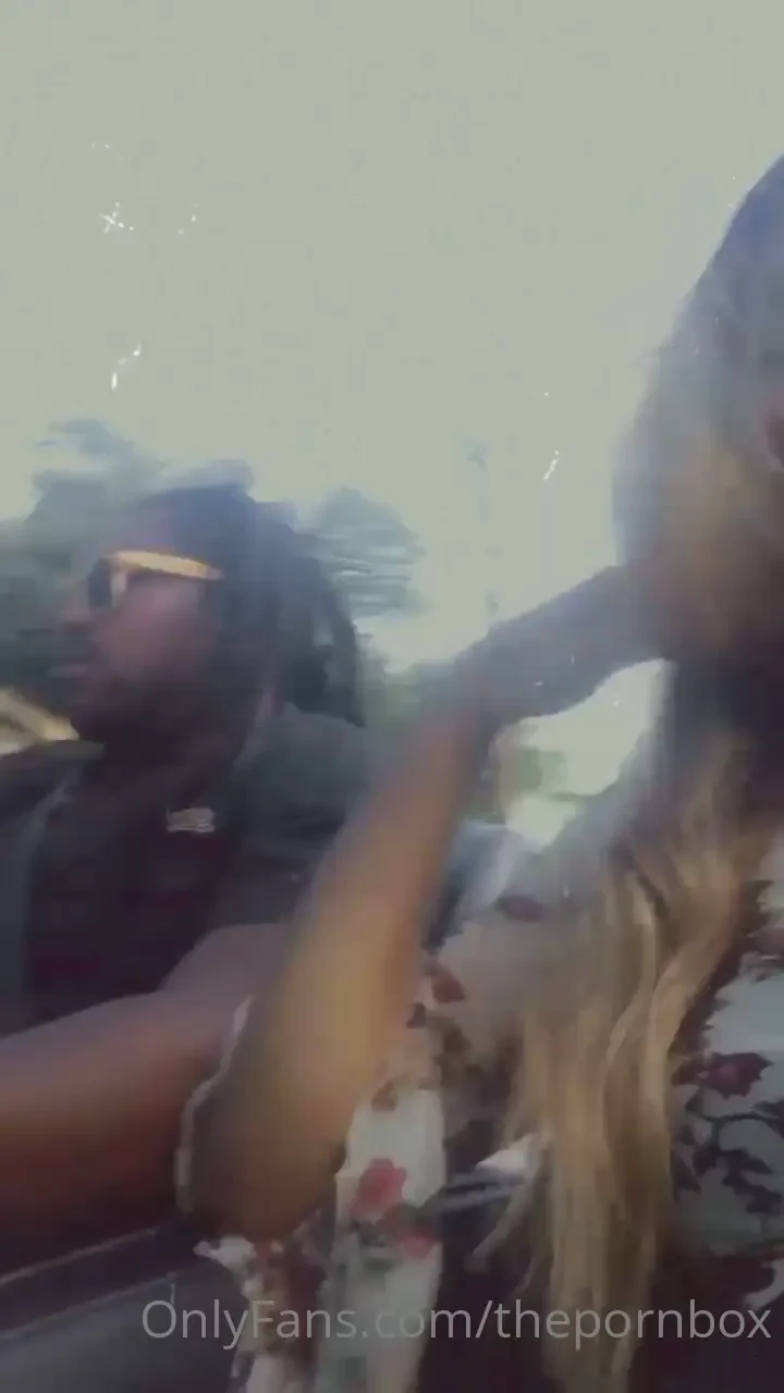 I just wanna ride in my ride with the top down and smoke we3d with 