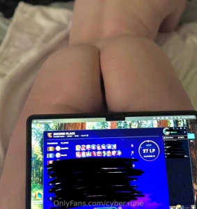 Uploading sunday pov style you get to massage my ass with oil and peek