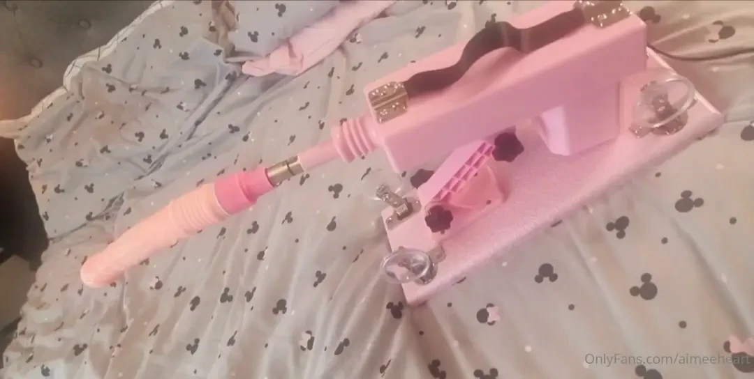 Getting the fuck machine out tonight 