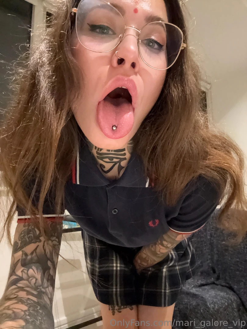 Let s not pretend you were looking at my eyes anyway 