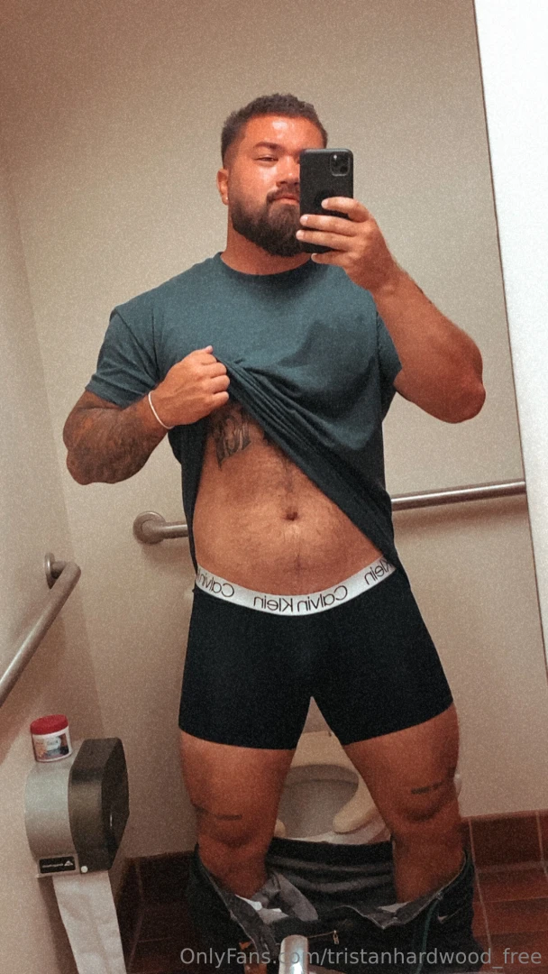 Underwearless in your dm s 