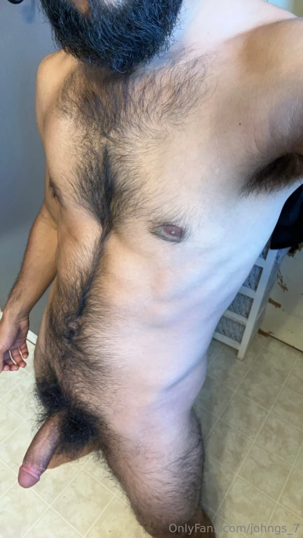 My cock is in heat looking for a throat 