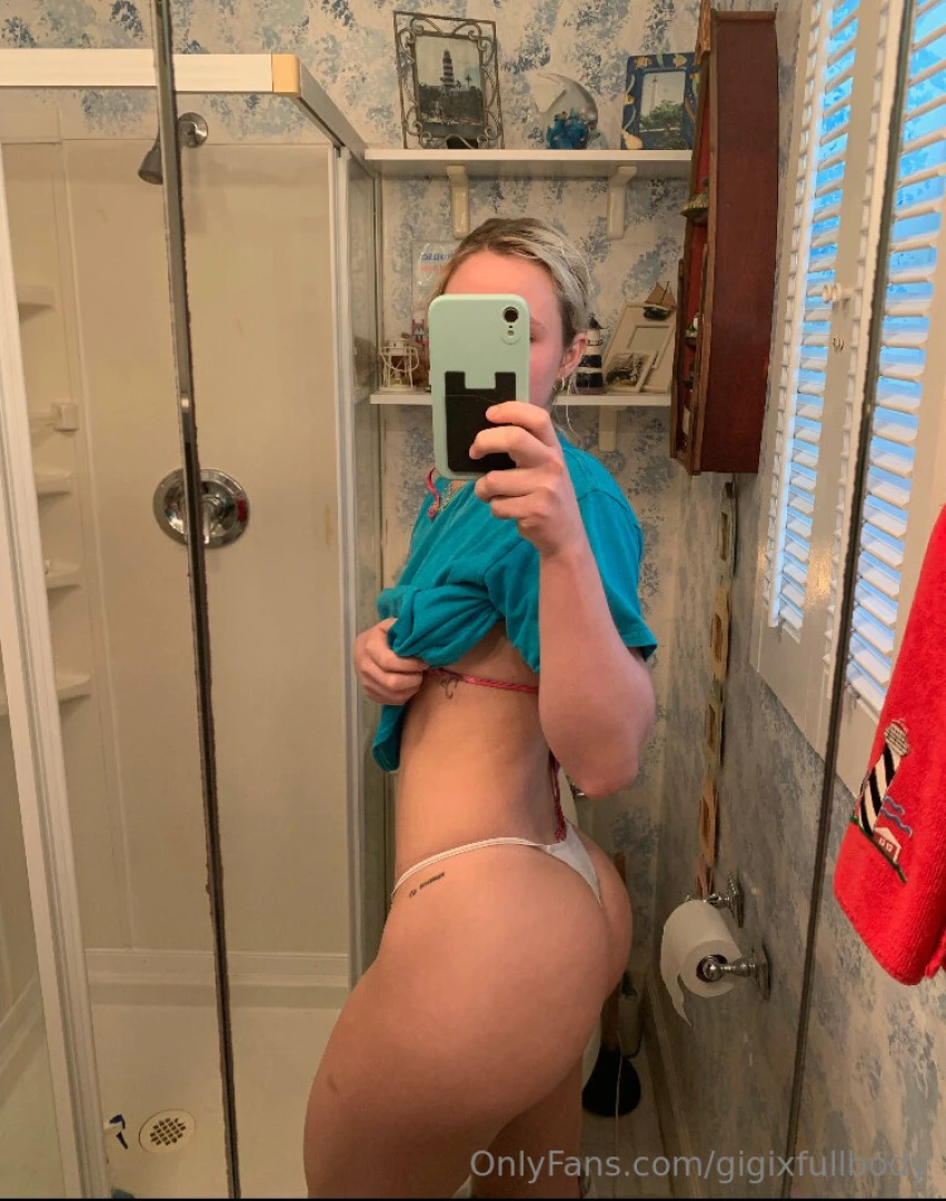 Take me on pool datess 