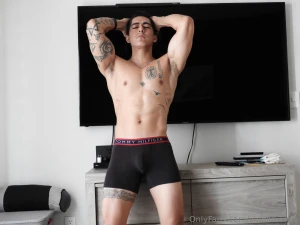 Con ropa o sin part 1