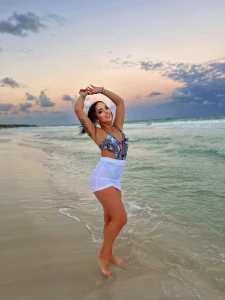 I look better without filters and clothes