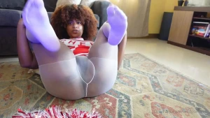 Some more of that cheerleading outfit in motion see you next week for