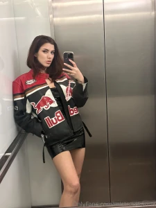 Do you like this outfit what does it remind you of