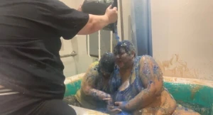 At 1pm a very messy wam video of myself and u460908810 goes live on my part 11