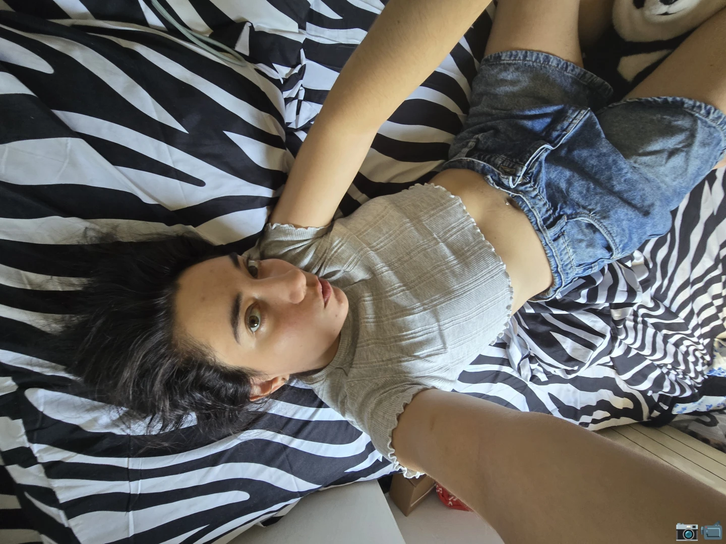 Buongiorno piccoli come state oggi io cerco di riprendermi un po e 