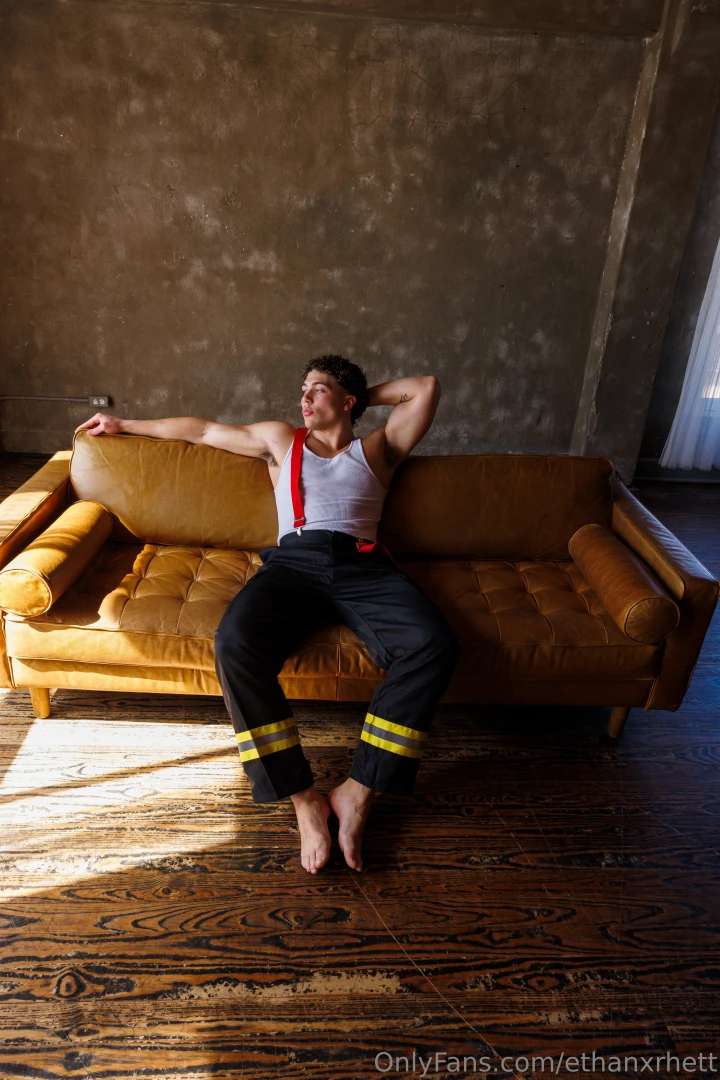 Comment if you want a 10 treat sent to you 