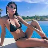 laura_free