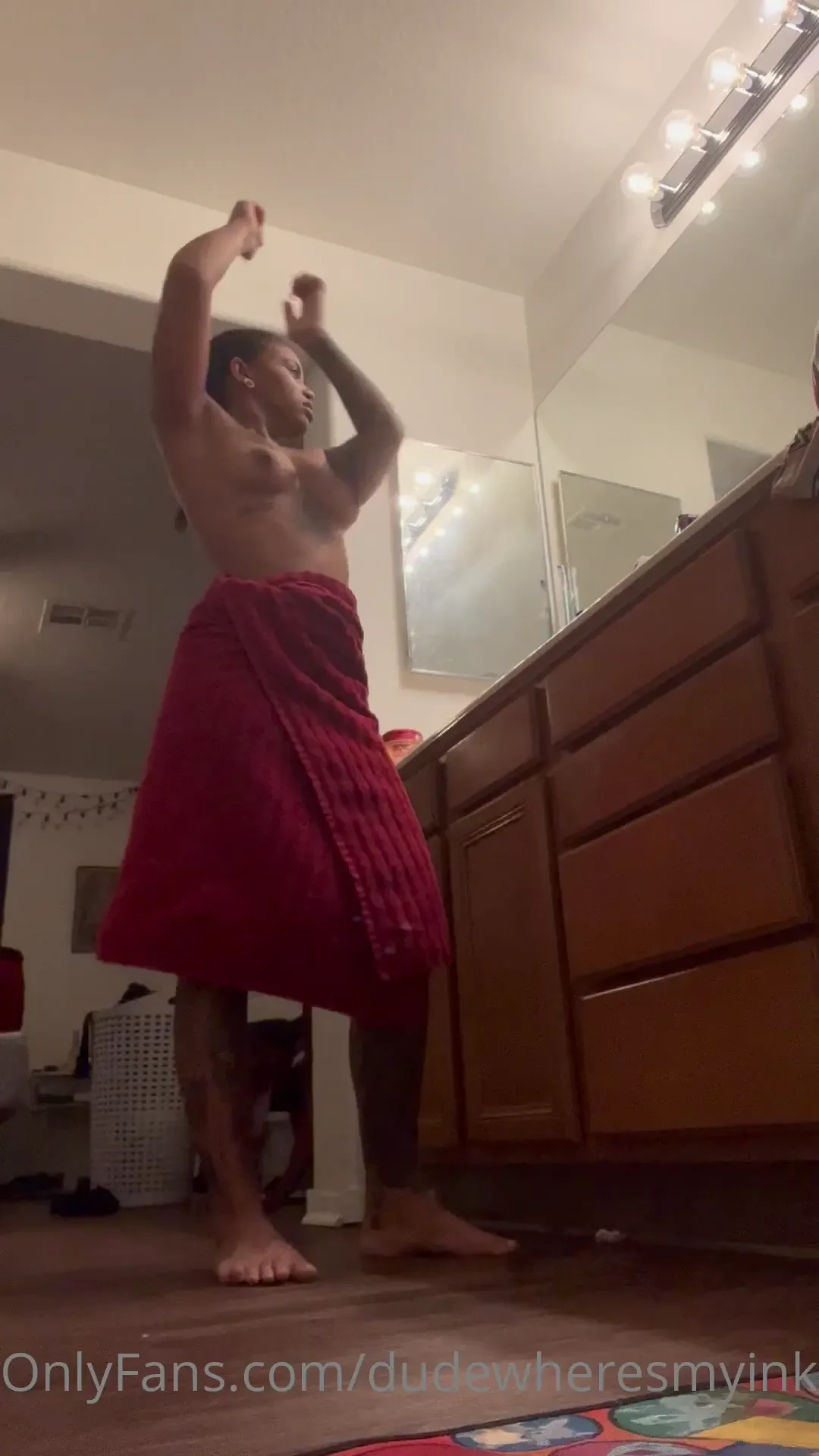 Stop being such a peeping tom 