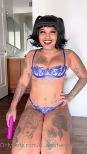 I made a anal video that i sent out yesterday via messages if you didn