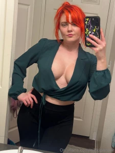 New hair who s this decided to spice things up with a hot new hair