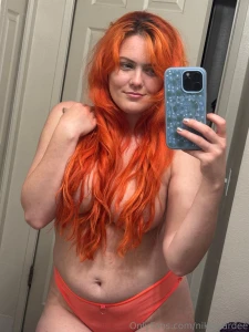 When your hair and panties match a full set of almost 20 selfies enjoy