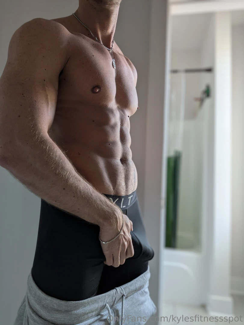 I m such a slut for good lighting 