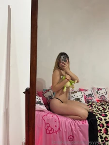 Say hi to my friend wanna be my friend too