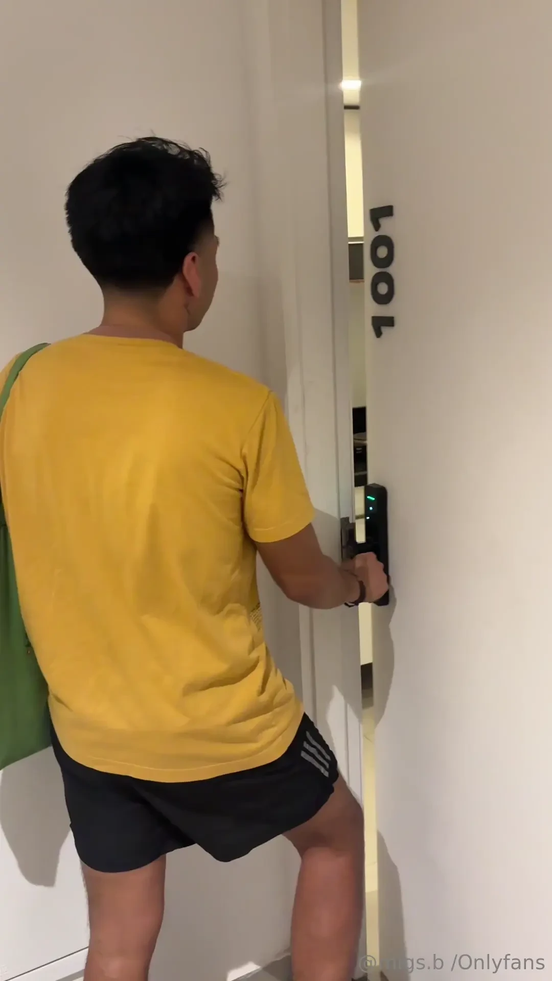 First night in brazil with benny so sorry for the wait this is the 