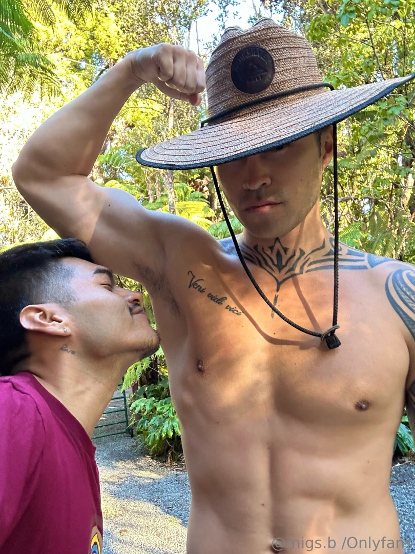 Zaddy_g and i went hiking in the woods currently editing the video so part 2 