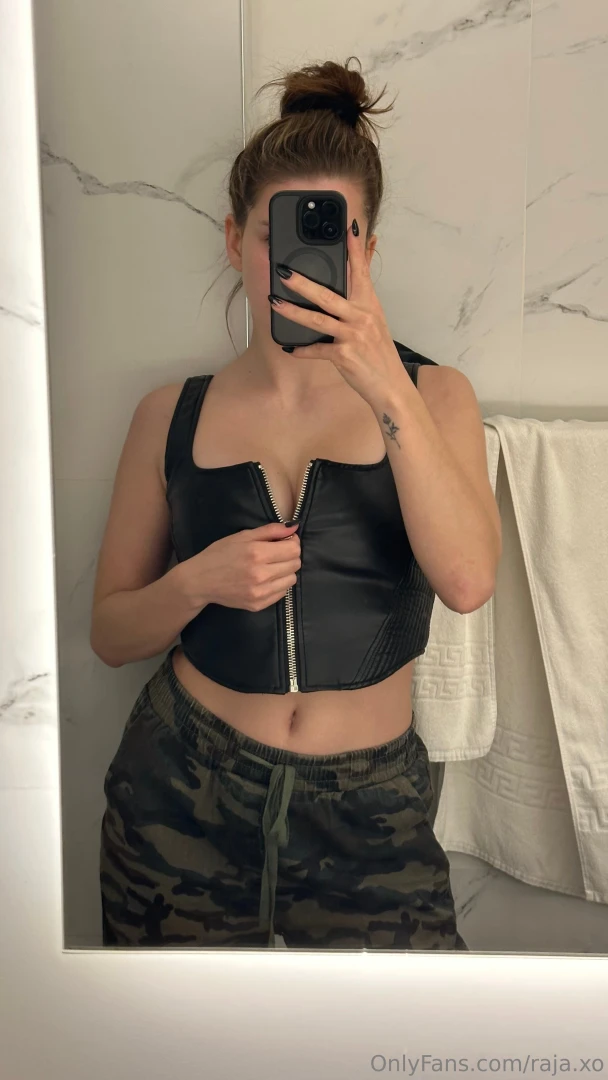 Would you unzip or behave 