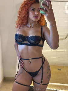 If i m your favorite come prove it with your hands and mouth