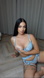 This outfit is missing your hands