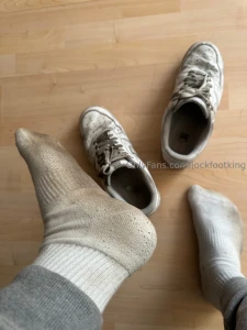 Who wants my beat up old af1 s i wear to work every day