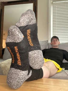 Just finished tennis in these thick ass socks they reek