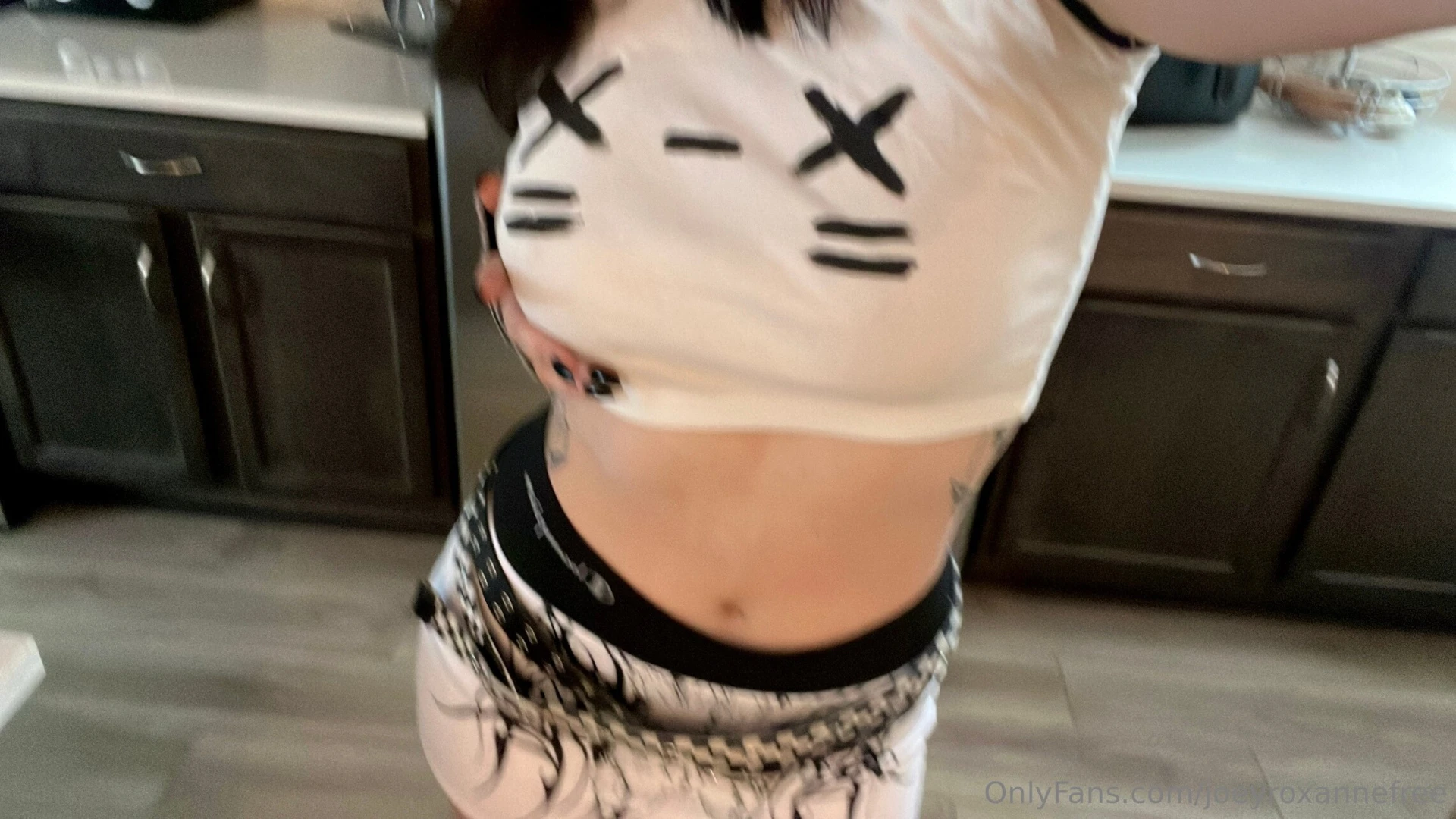 Can i be your little play bunny 