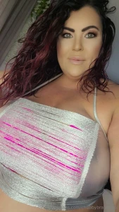 Pretty in pink part 2328