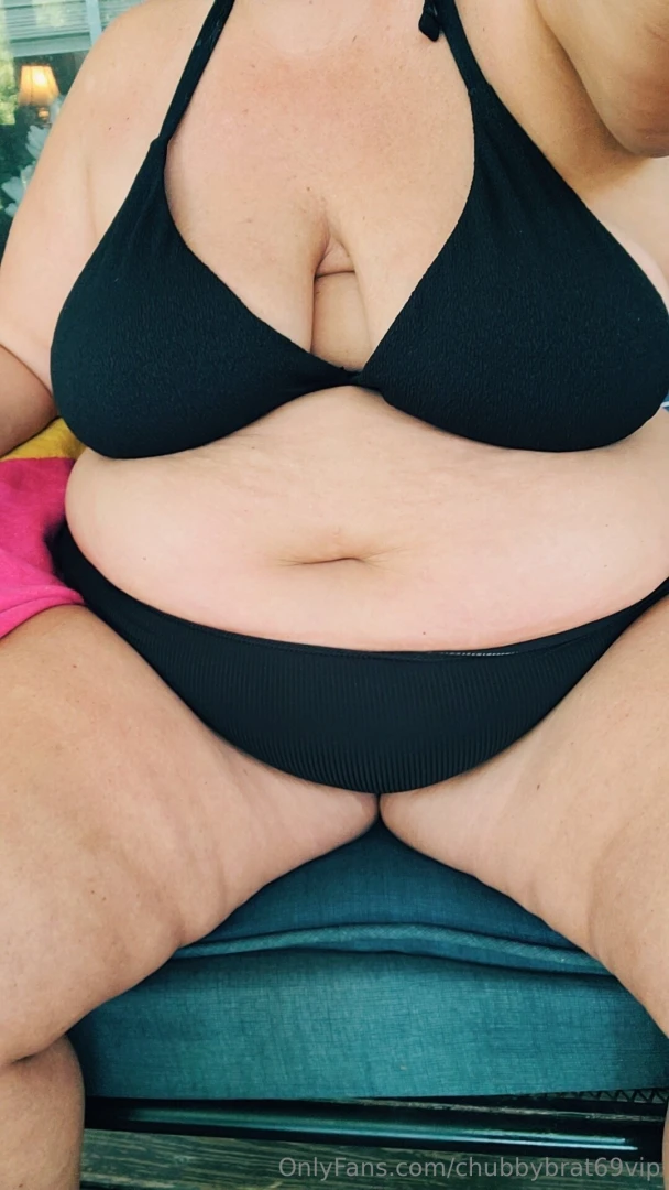 A little front porch sitting for the neighbors to see 