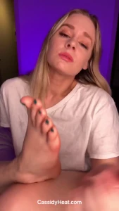 Self foot worship see why i need you i can barely reach them