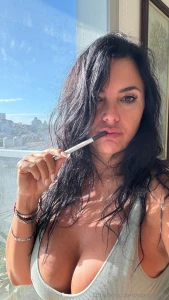 Working thinking of you i would like you to kneel down while i work