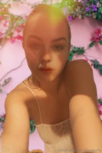 Thought about you all day ugh never leave me please