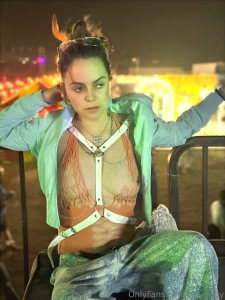 Someone asked me if i was a nudist am i i learn something new about me