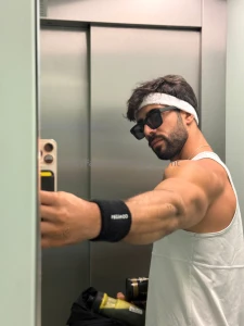 Which one you prefer i m thinking about growing a moustache part 2