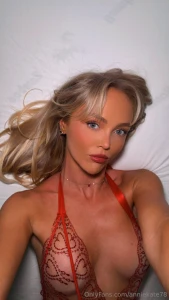 Which one of you is going to be responsible for the stain i m gonna