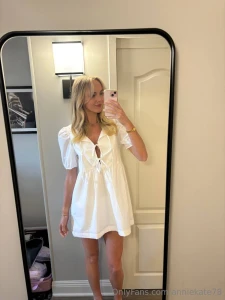 Swipe left to undress me honey