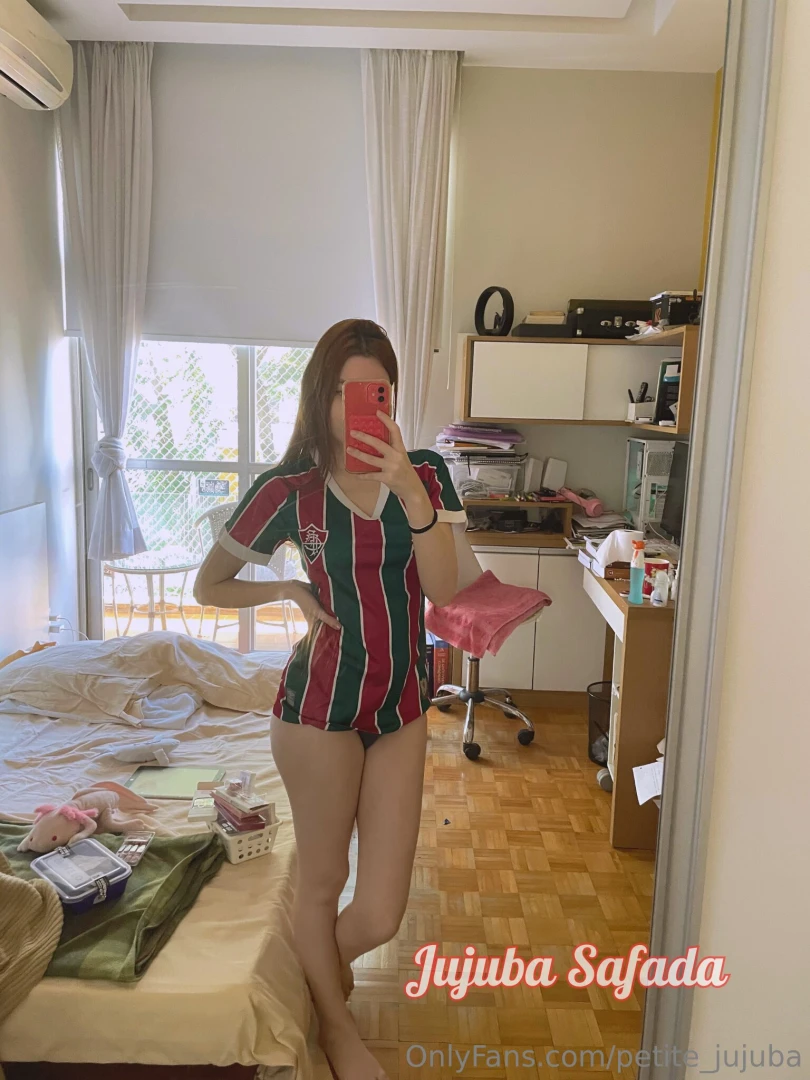 Fluminense is about to take the field against inter milan in the club 