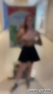 I did some wild flashing at the mall full vid at jujubasafada_rj