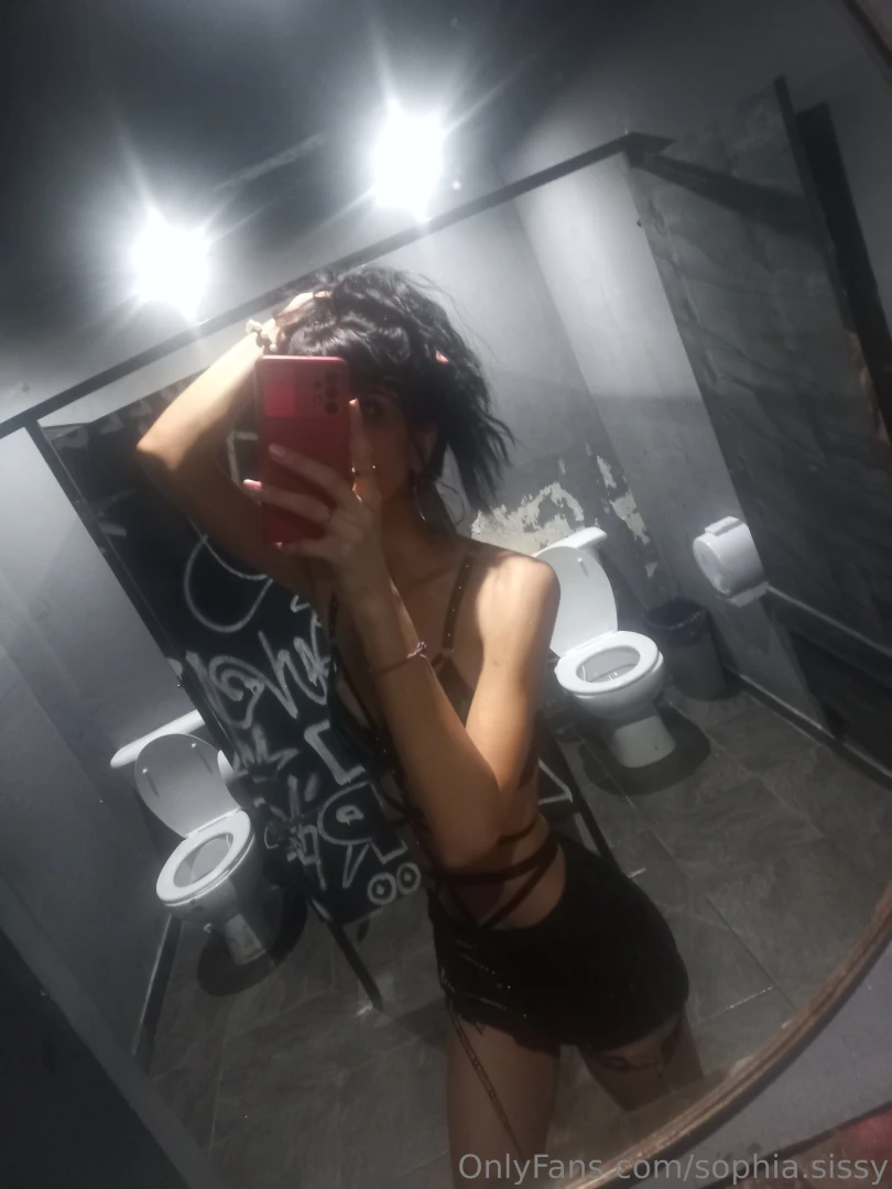 You should fuck me right here 