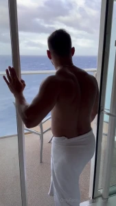 The things that are happening on this balcony