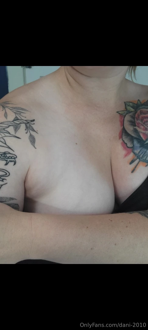 These new tan lines though 