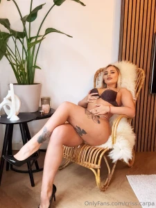 Are you ready to get pleasured in all the right ways i know i am