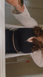 Happy friday guys enjoy some titties