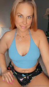 Good morning sleepy face and all