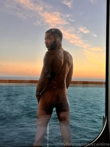 I wish this window wasn t so dirty lol but decided to take my clothes part 2