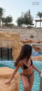 Solo per veri uomini quelli che sanno cosa fare con una donna come me