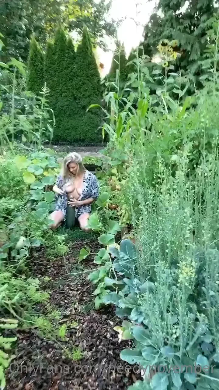 I started a garden this year and the zucchini s got huge what should i 