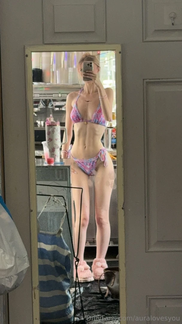 Totally loving this new bikini check your dms and request a bundle part 2 